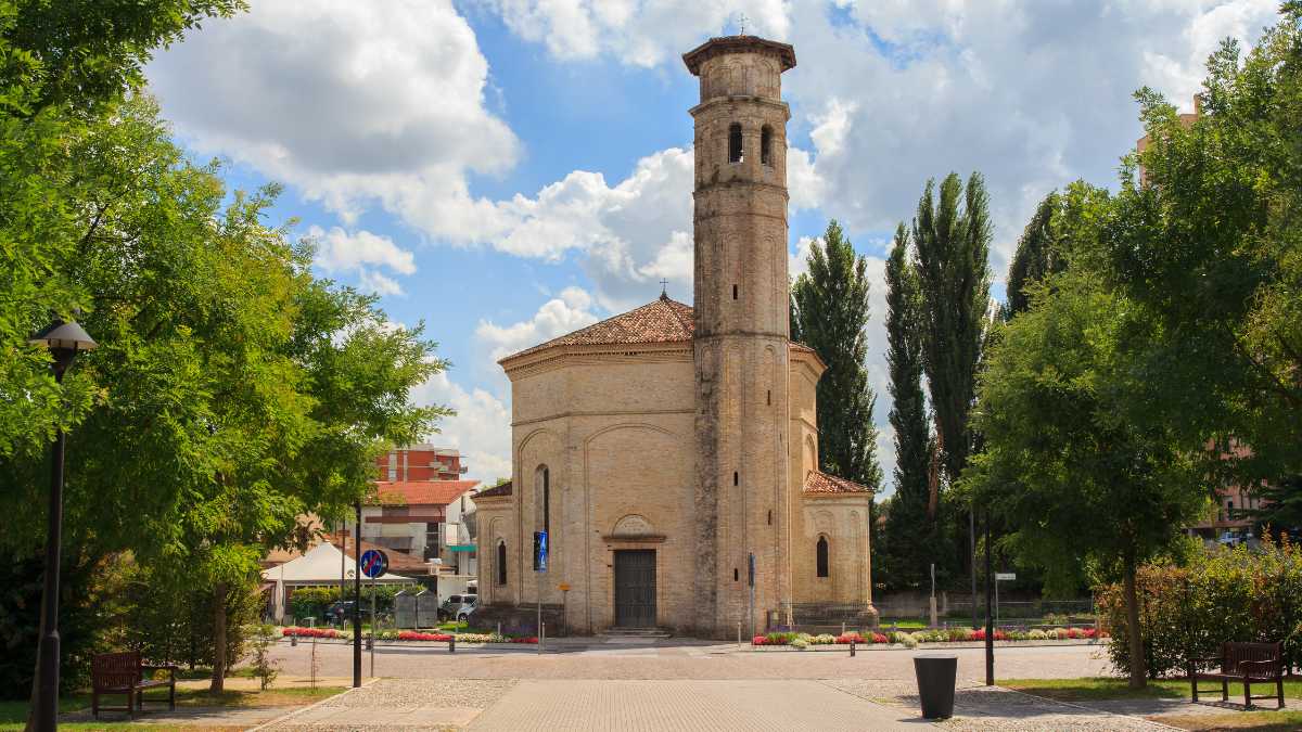 Feste ed Eventi a Pordenone: Un Viaggio tra Tradizioni e Cultura