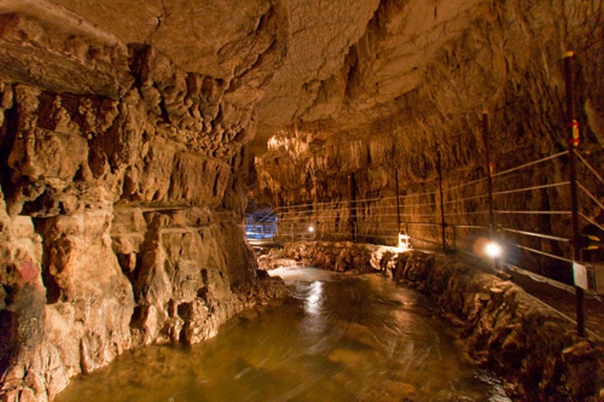 Scorcio delle Grotte di Villagrande in Sauris